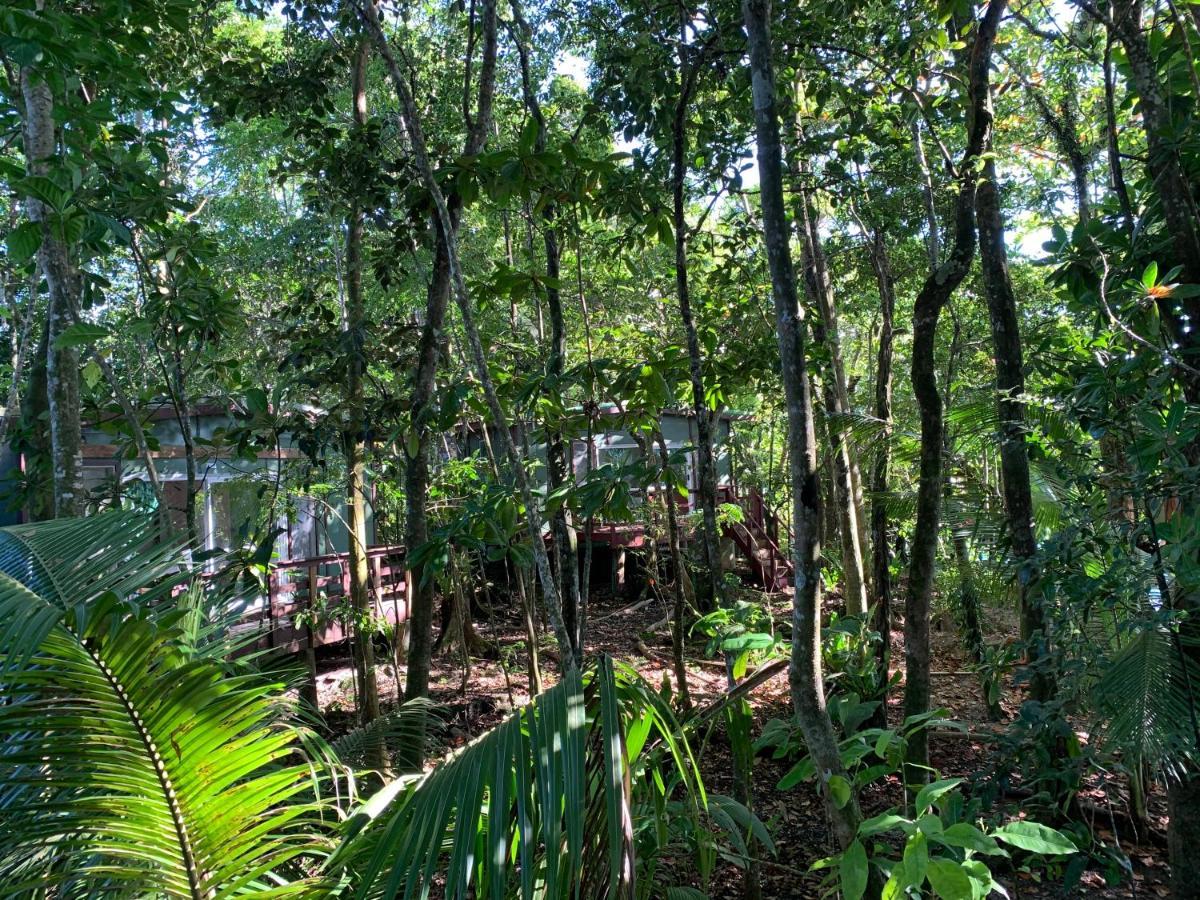 Lusia'S Lagoon Chalets 살레롤로가 외부 사진